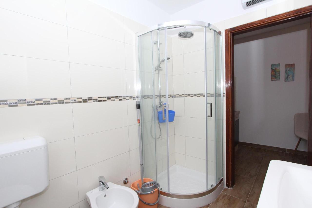 Apartment Gabriel Rovinj Eksteriør billede